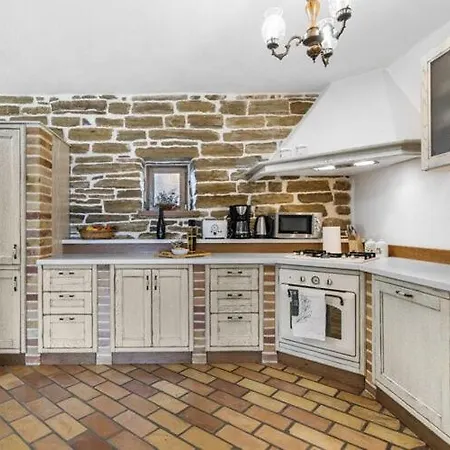 Mario Apartman